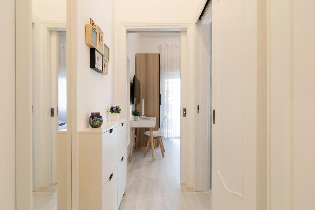 Nuovo Sulla Con Larga Terrazza Di 70 Mq E Posto Auto Privato Apartment
